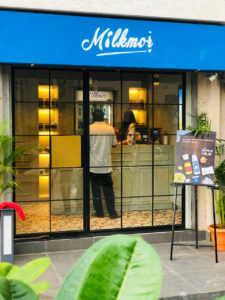 Milkmor_Science_City_Road_Ahmedabad_CowMilk_Farm_Fresh (1)